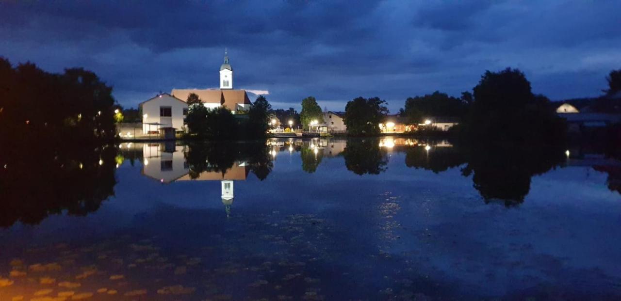 Grosszuegig Und Komfortabel:Ferienwohnung Im Bayerischen Wald! Wiesenfelden Buitenkant foto